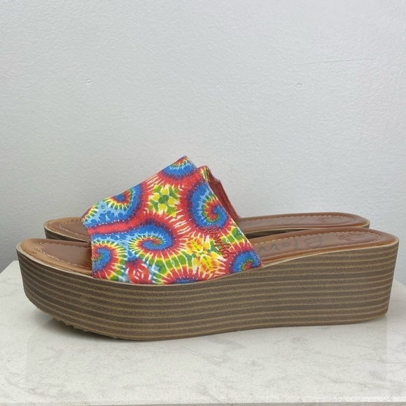 BLOWFISH MALIBU VEGAN TIE DYE PLATFORM SLIDE SANDALS - Picture 10 of 14